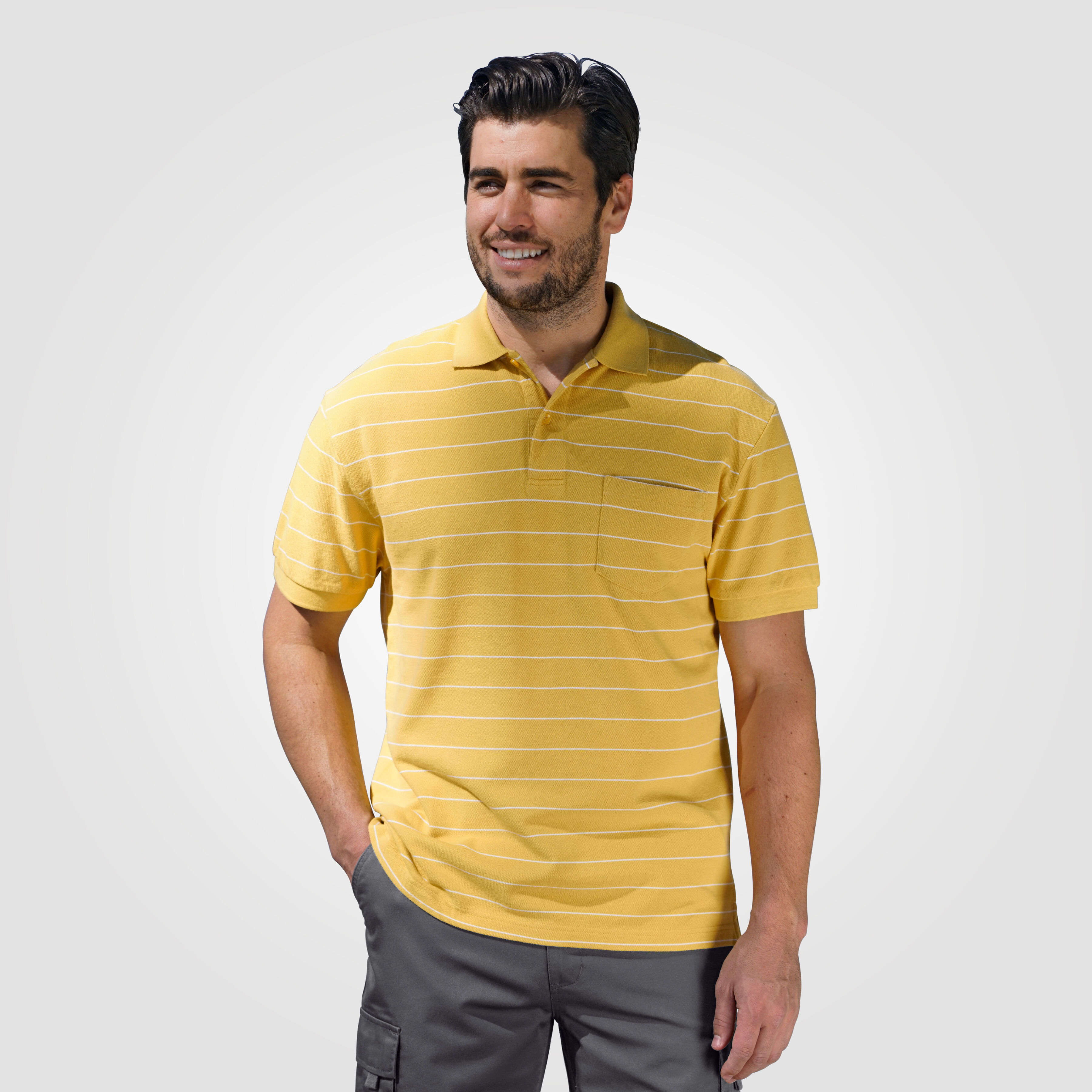 Herren Polo-Piqué-Shirt mit Brusttasche