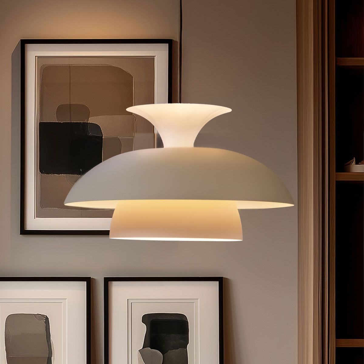 Scandinavische hanglamp beige met witte binnenkant - Titus