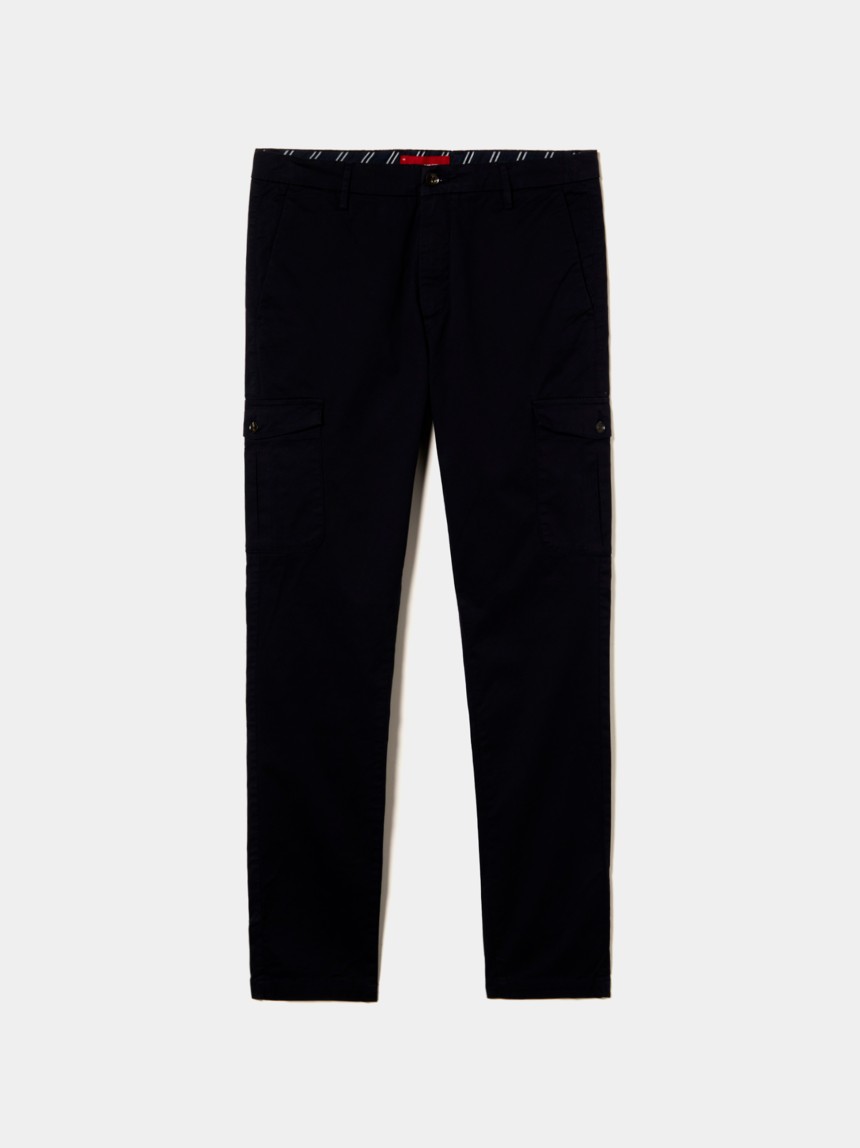 Calças chino estilo cargo slim fit