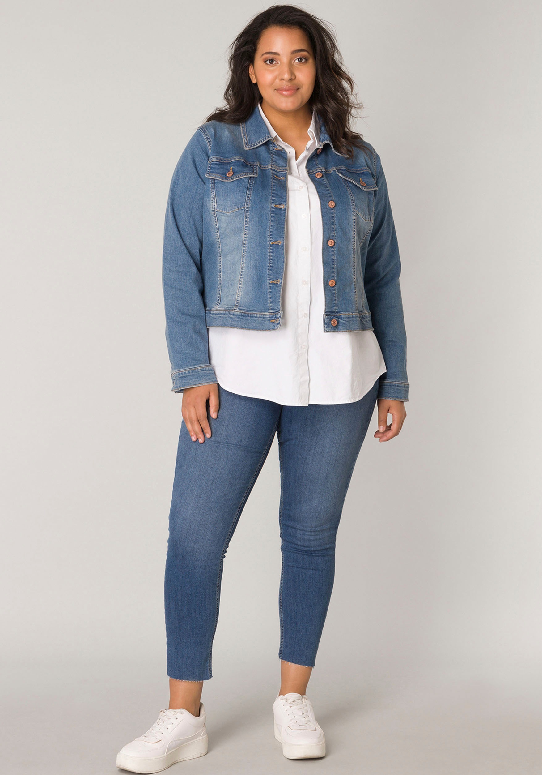 Base Level Curvy Jeansjacke »BAS-Yamila« Modisches Basic