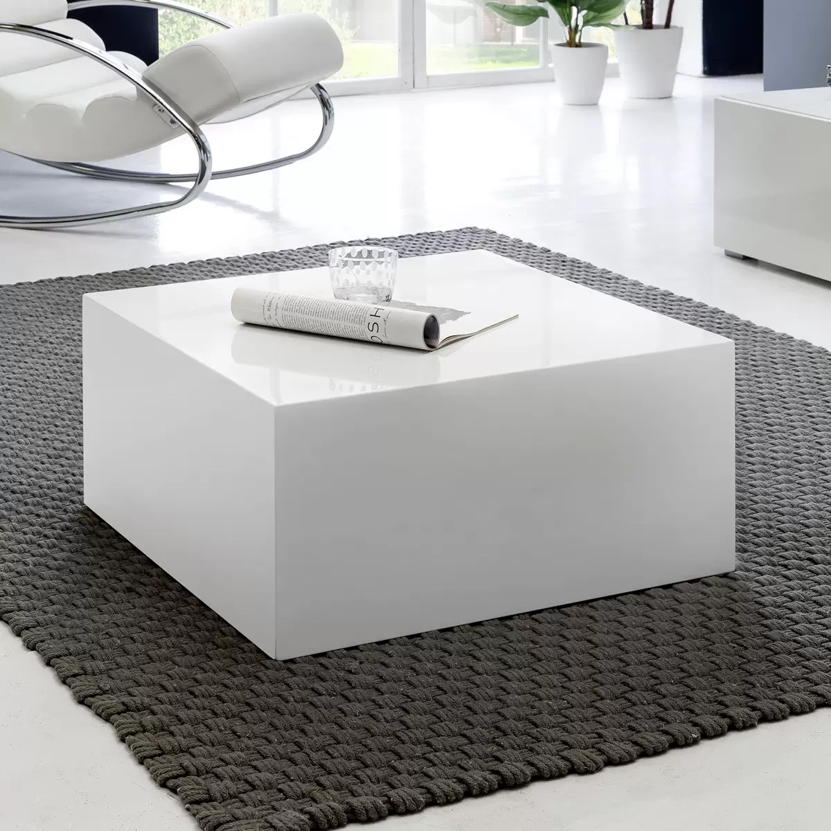 Couchtisch Monobloc weiss