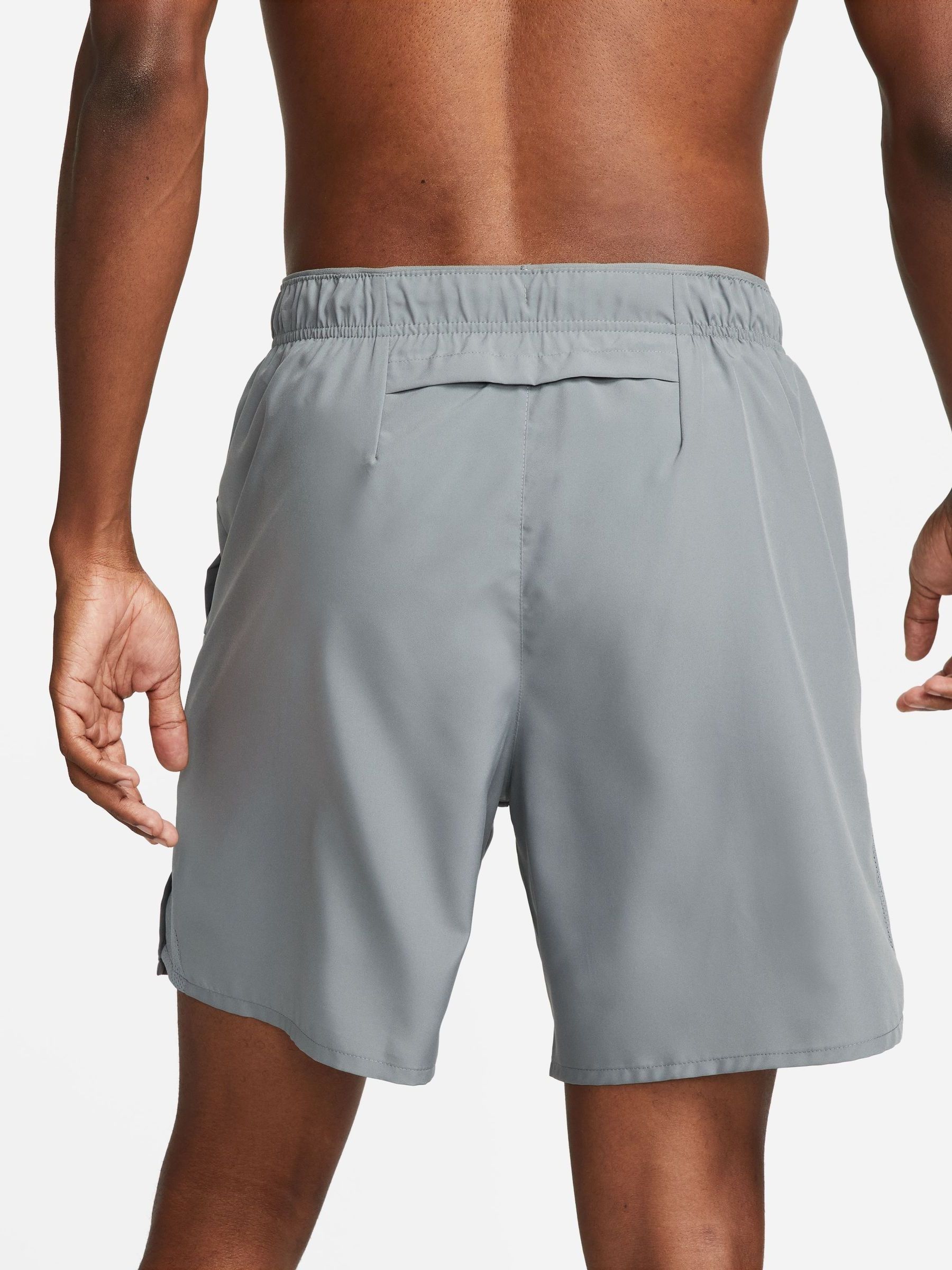 Grijs - Nike Challenger Dri-FIT hardloopshort met slipvoering