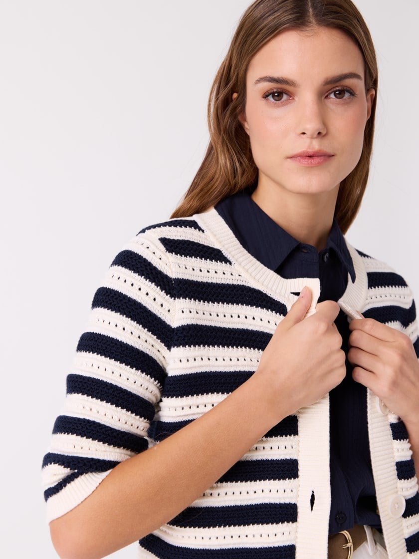 Maylinn cardigan Sky Captain