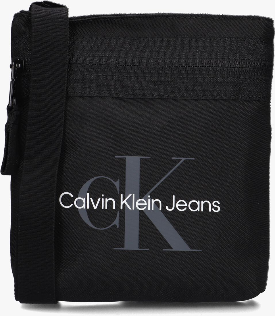 CALVIN KLEIN zwarte calvin klein reportertas sport essentials flatpack 18 m