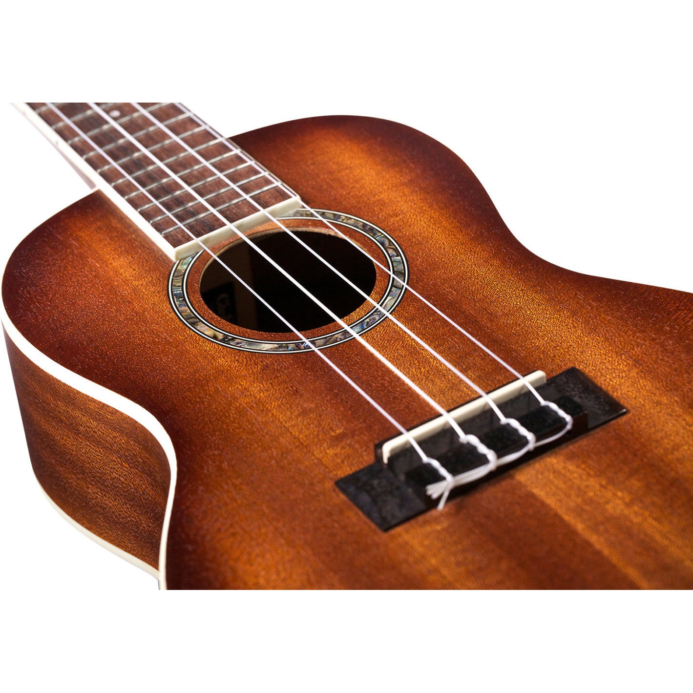 Cordoba 15CM-E elektrisch-akoestische concert ukelele