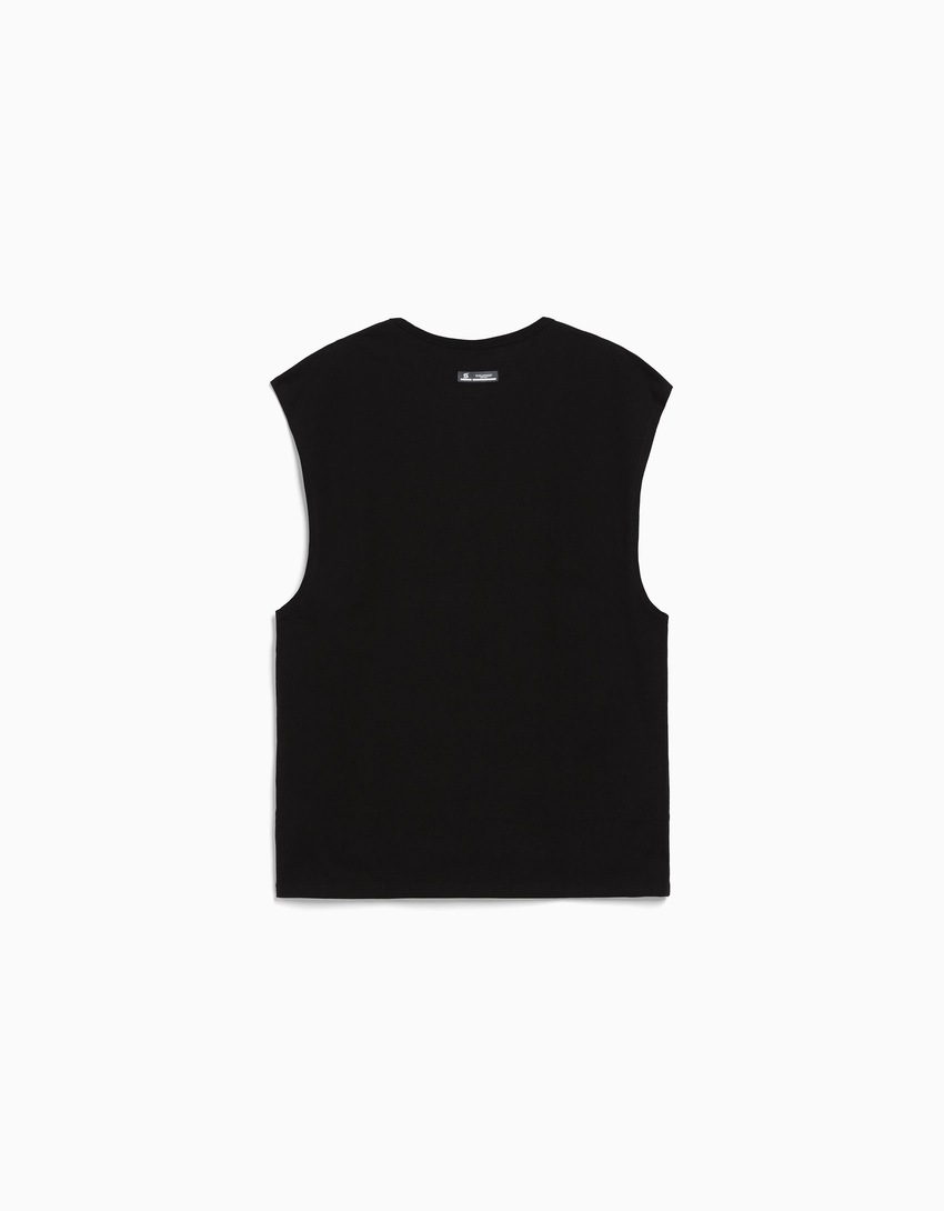 Camiseta oversized sem mangas