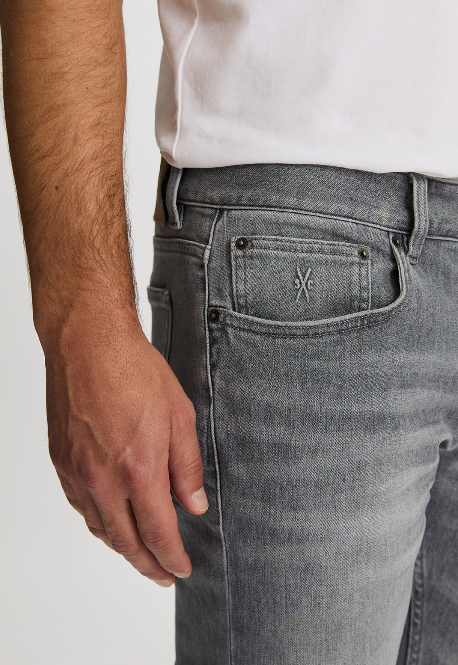 Silvercreek Lewis Regular Tapered Jeans
