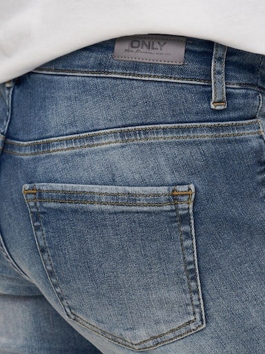 ONLY MATERNITY Umstandsjeans »OLMBLUSH MID SK ANK RW DNM NOOS«, mit Destroyed Effekt