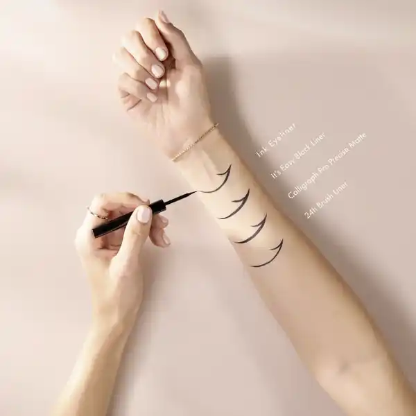 Ink Eyeliner 010 Best in Black