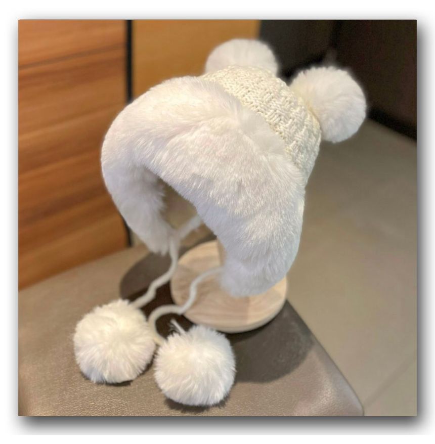 Hatrix - Pom Pom Fluffy Panel Beanie