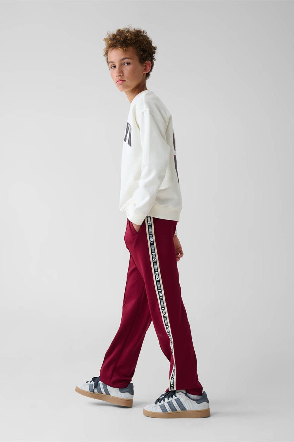 Shoeby joggingbroek donkerrood/zwart/wit