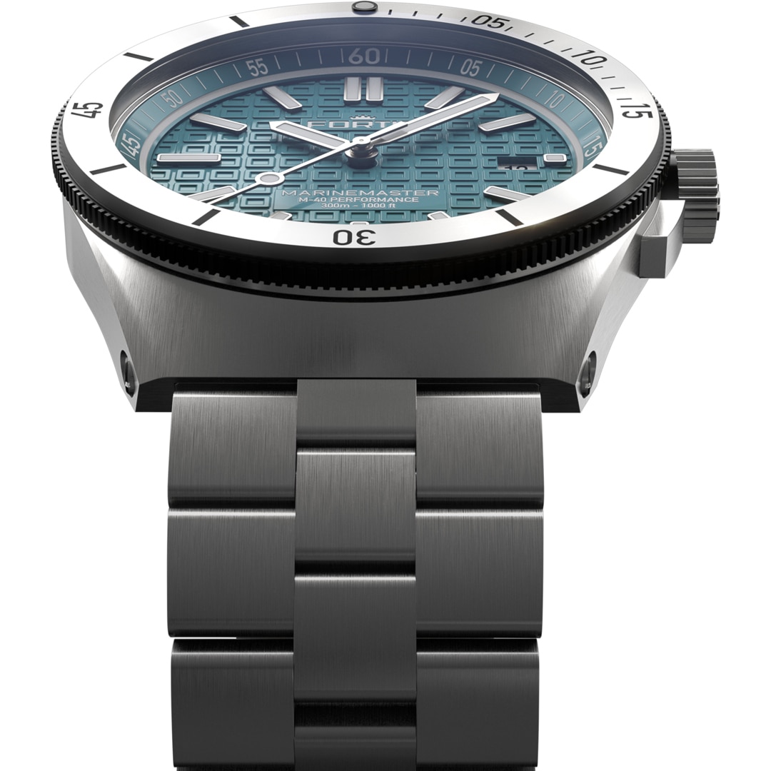 Fortis Marinemaster M-40 Serenity Blue Block Bracelet