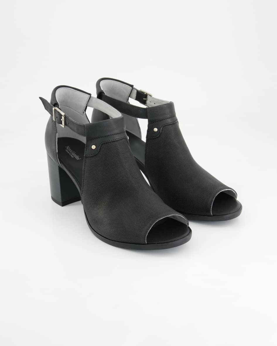 Nero Giardini E512690D-100 Sandalen in Schwarz