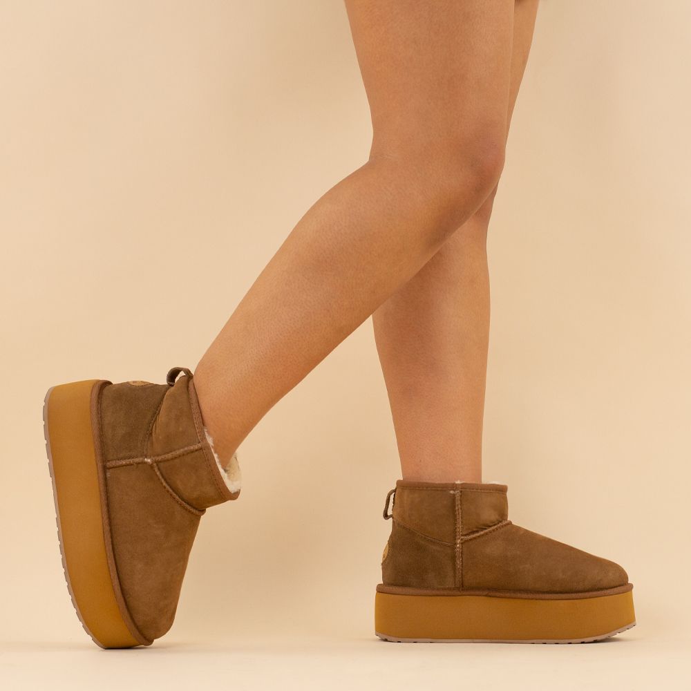 EMU boots Stinger Micro Platform Chestnut