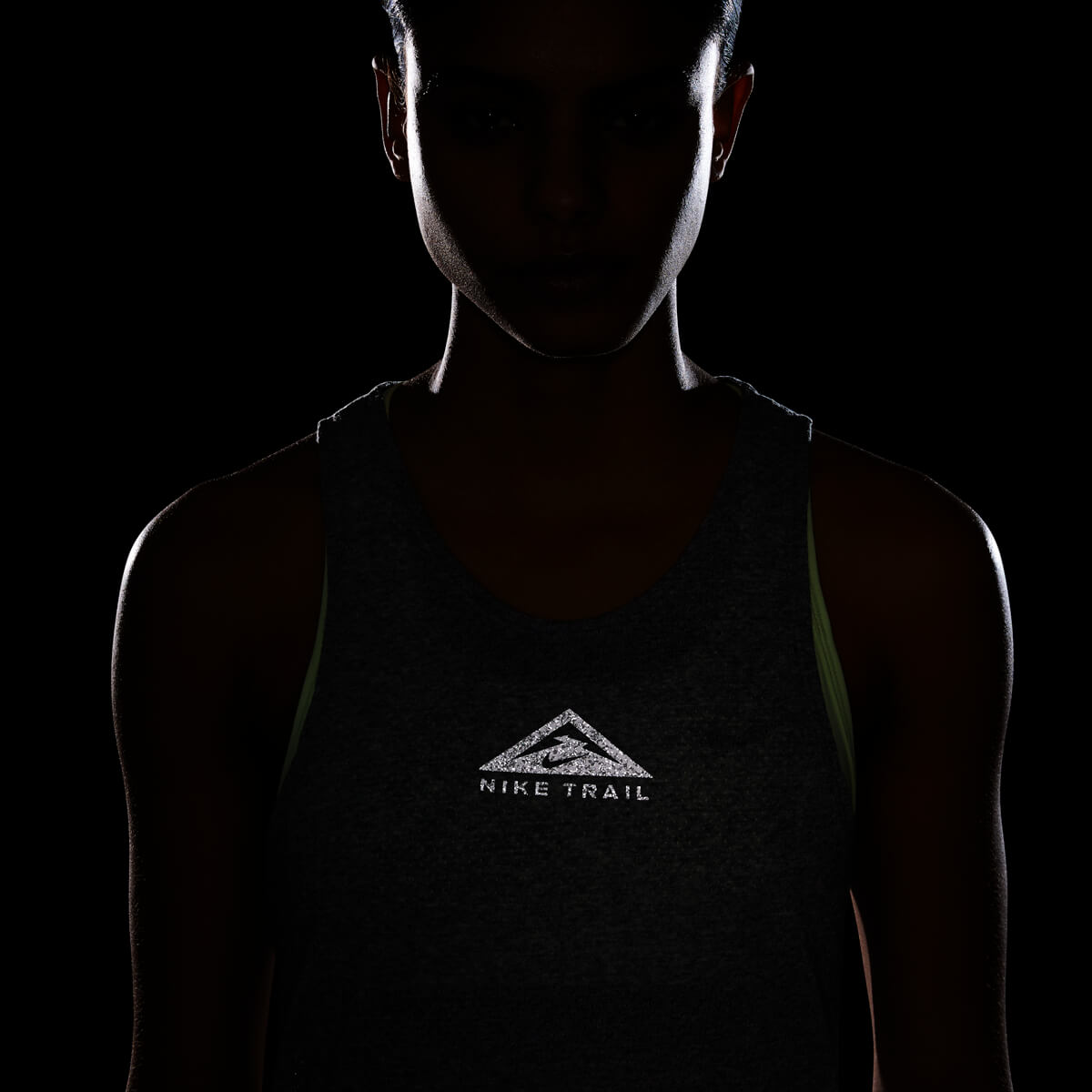 Nike City Sleek Trail Løbetop Dame