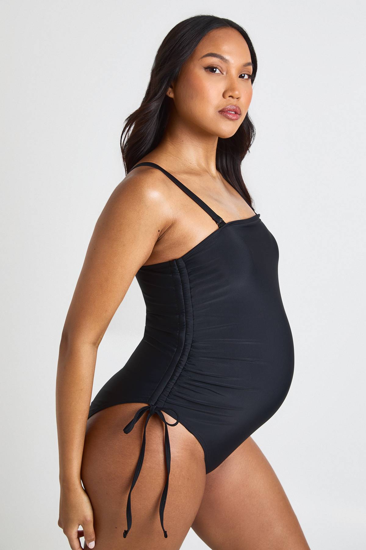 boohoo Maillot De Bain De Maternité Froncé Sur Les Côtés À Encolure Carrée