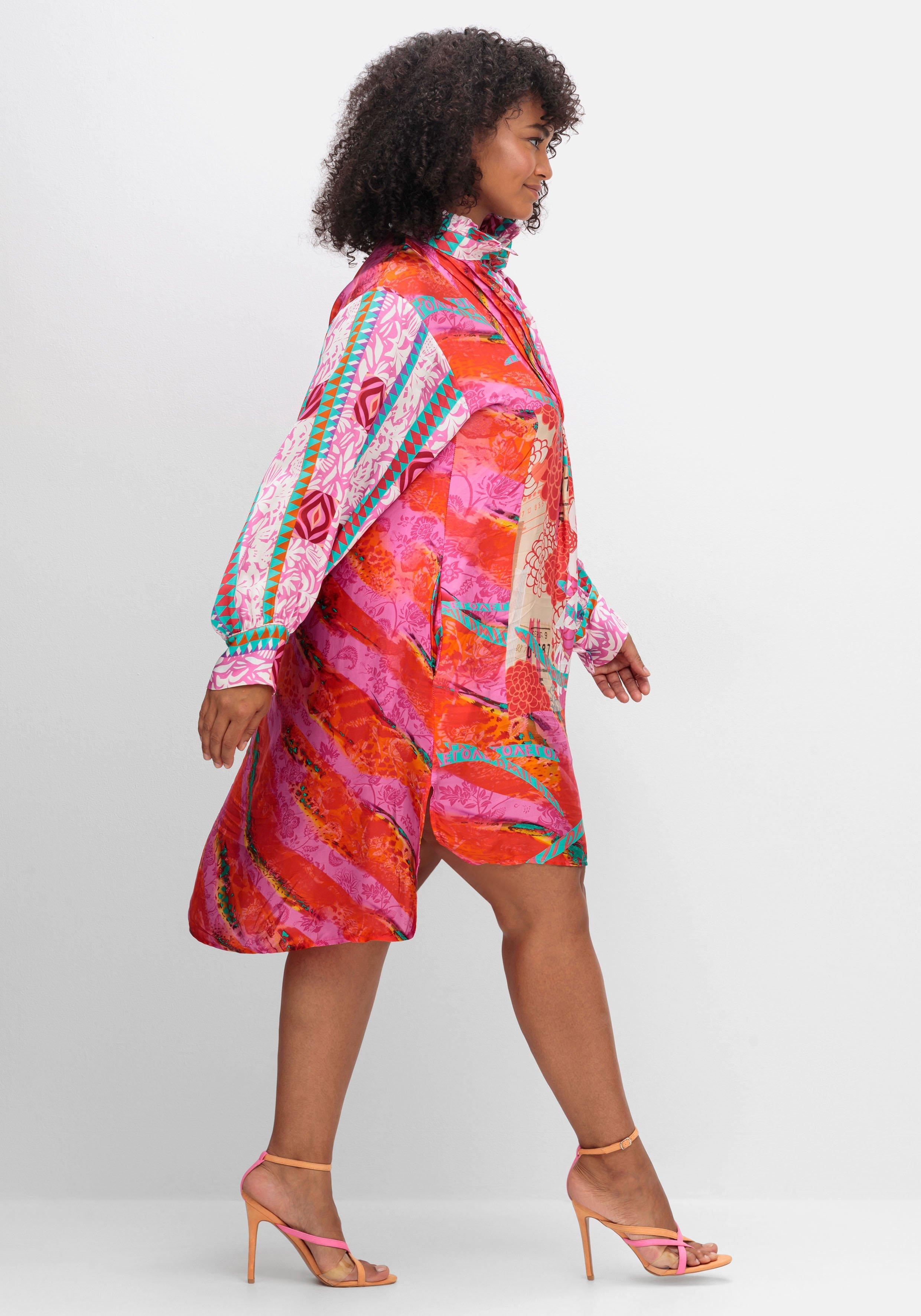 Kurzes Hemdblusenkleid mit Alloverdruck
