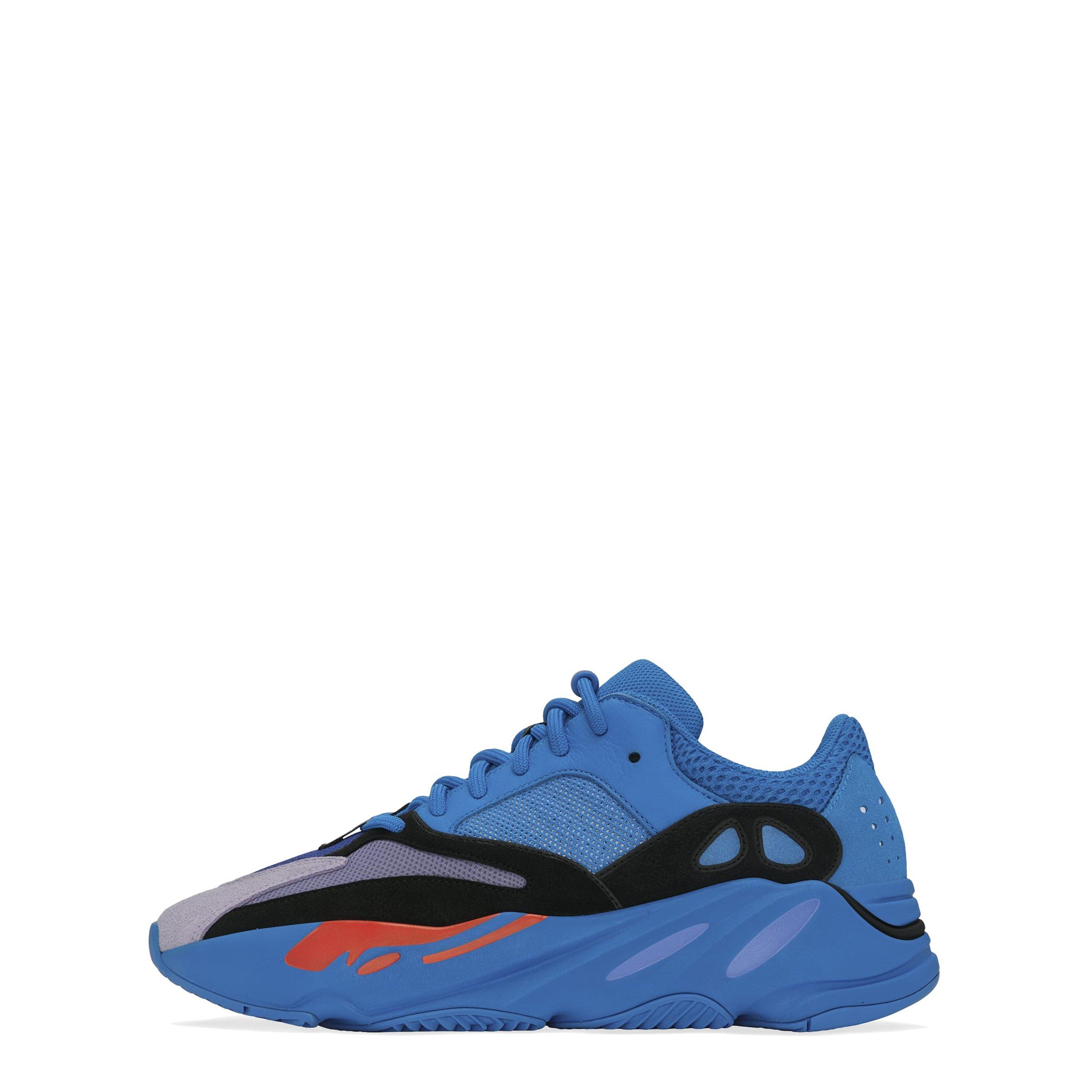 Yeezy Boost 700 Sneakers