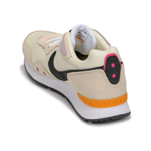 Nike - NIKE VENTURE RUNNER - Beige
