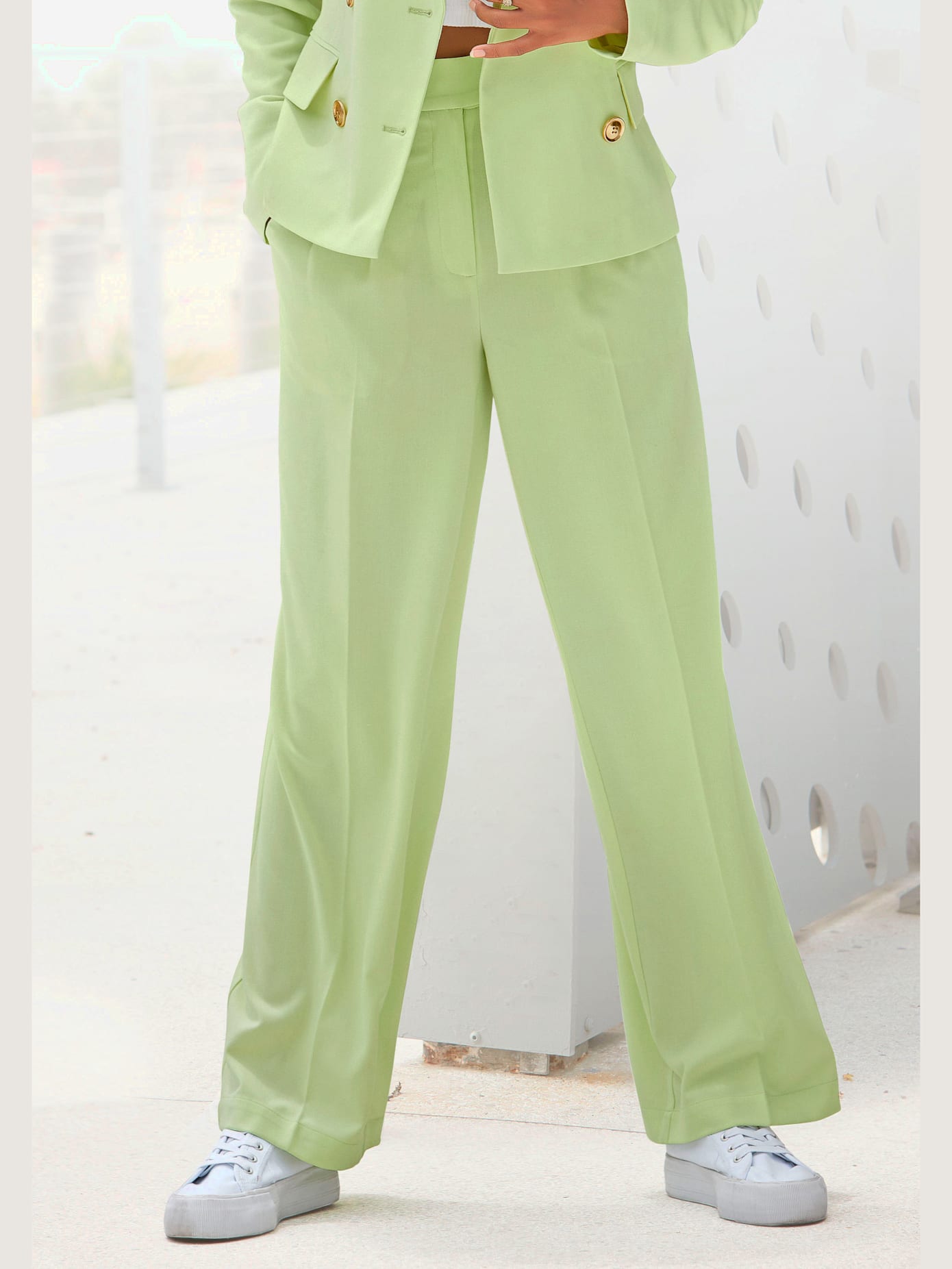 Pantalon pinces tendance à la taille