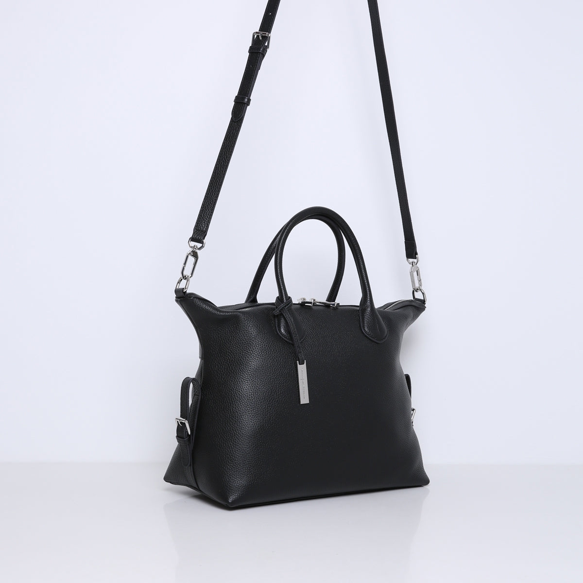 ROSE | BLACK
