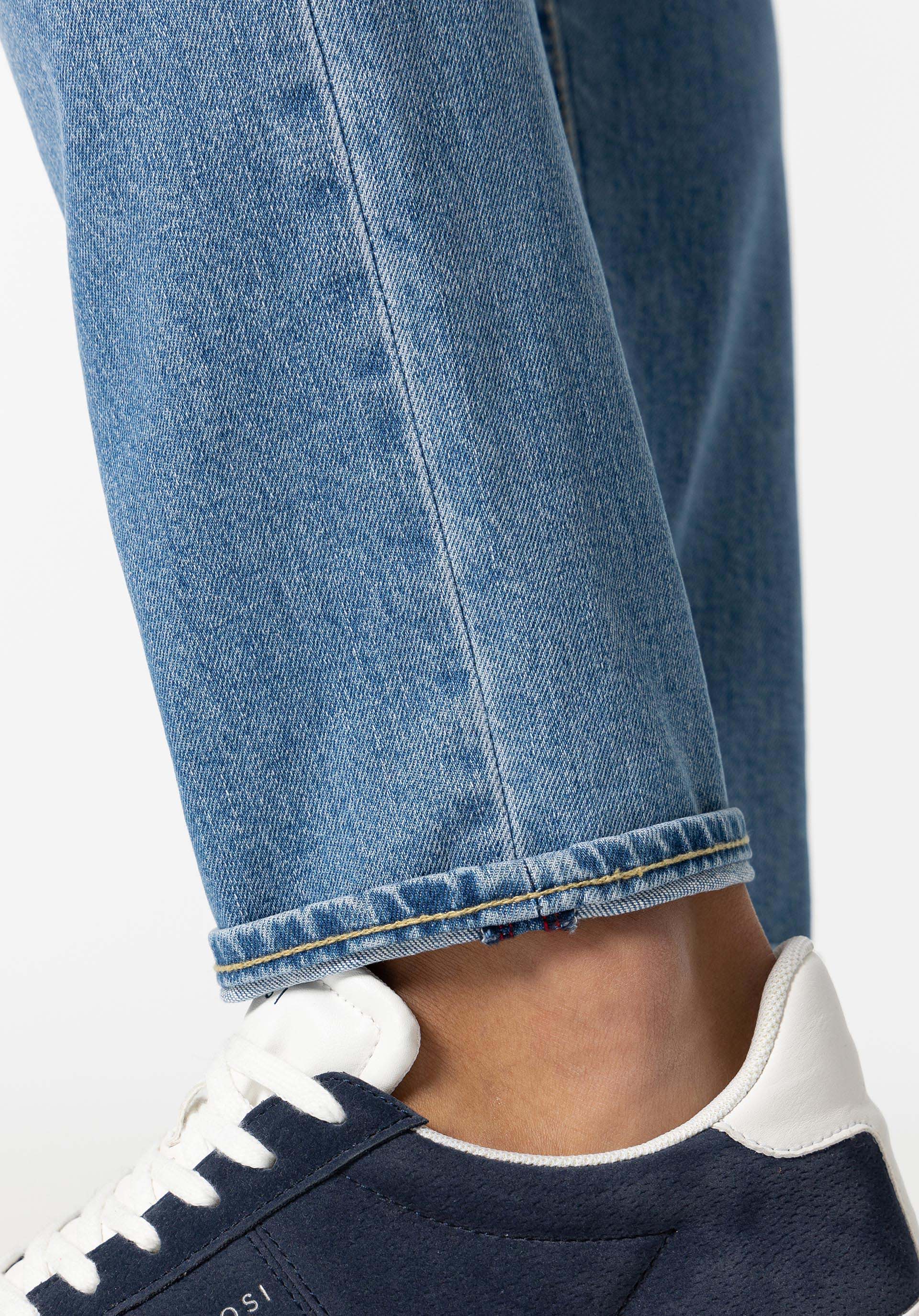 Jeans Dylan Tapered Slim Fit