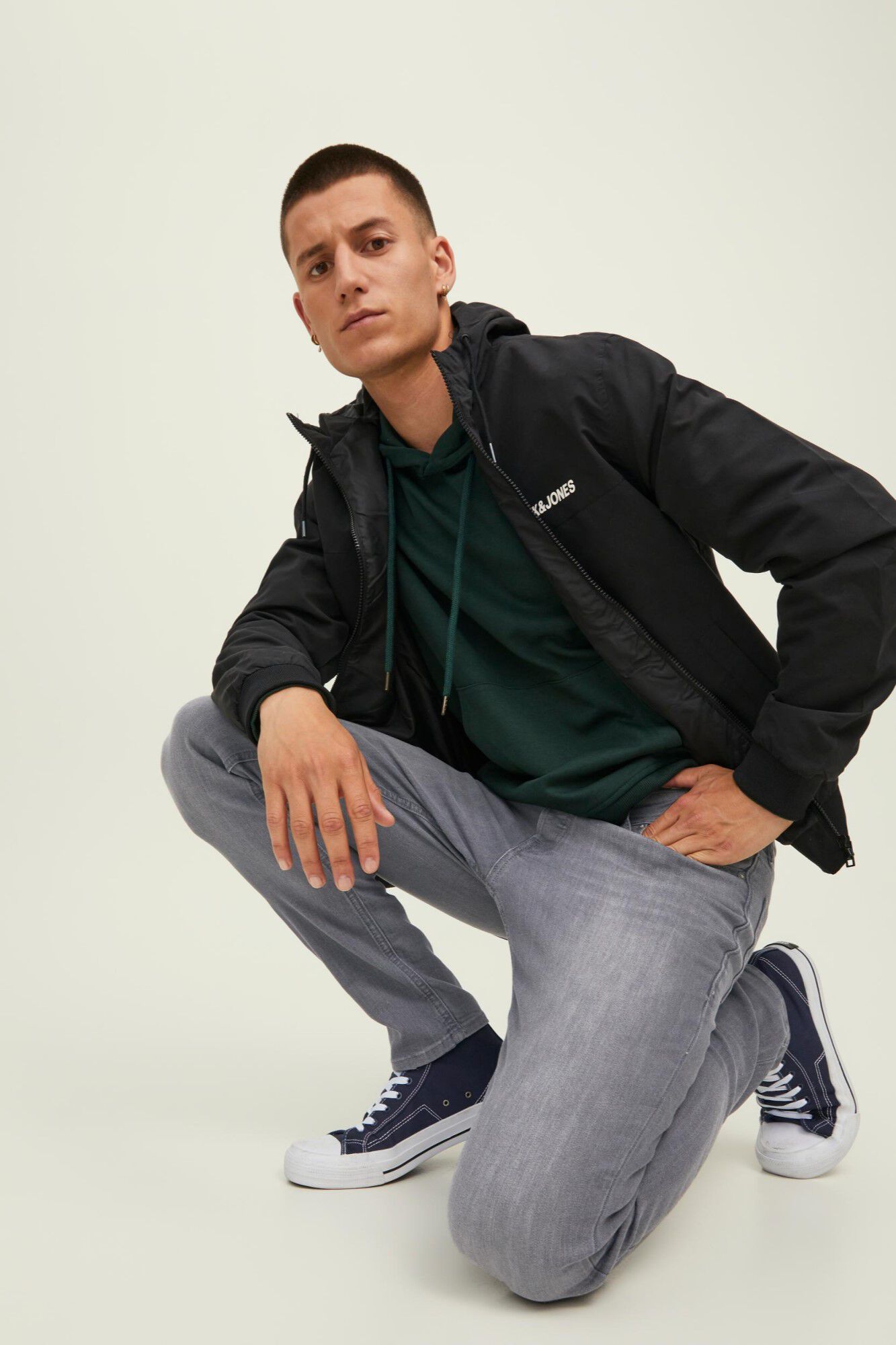 Calça jeans Glenn slim cinza