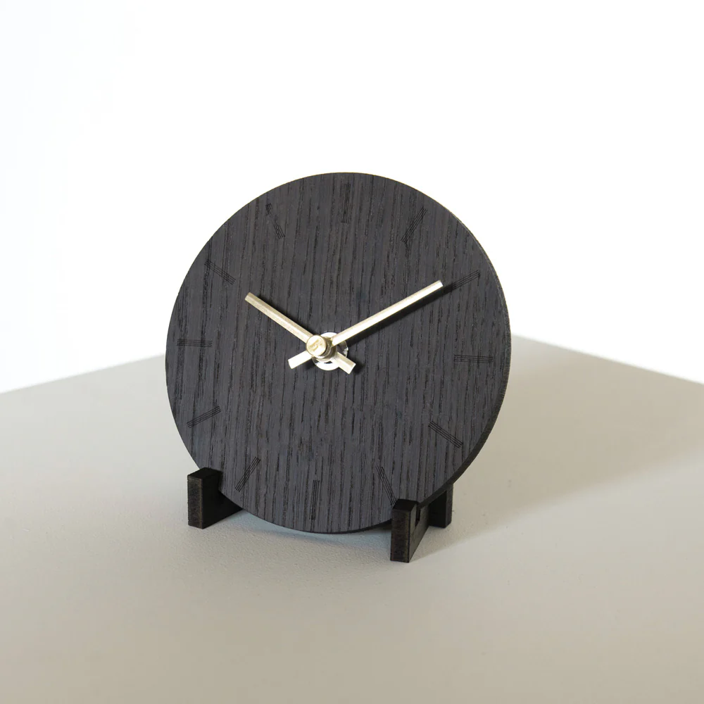Hemverk  Ur, Mørk Eg - Ø12 cm.