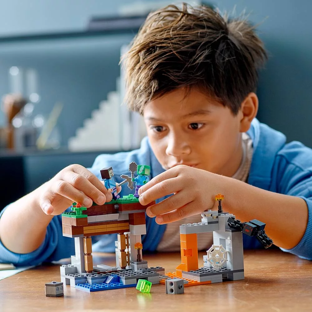 LEGO®MINECRAFT™ 21166 - LA MINE ABANDONNEE