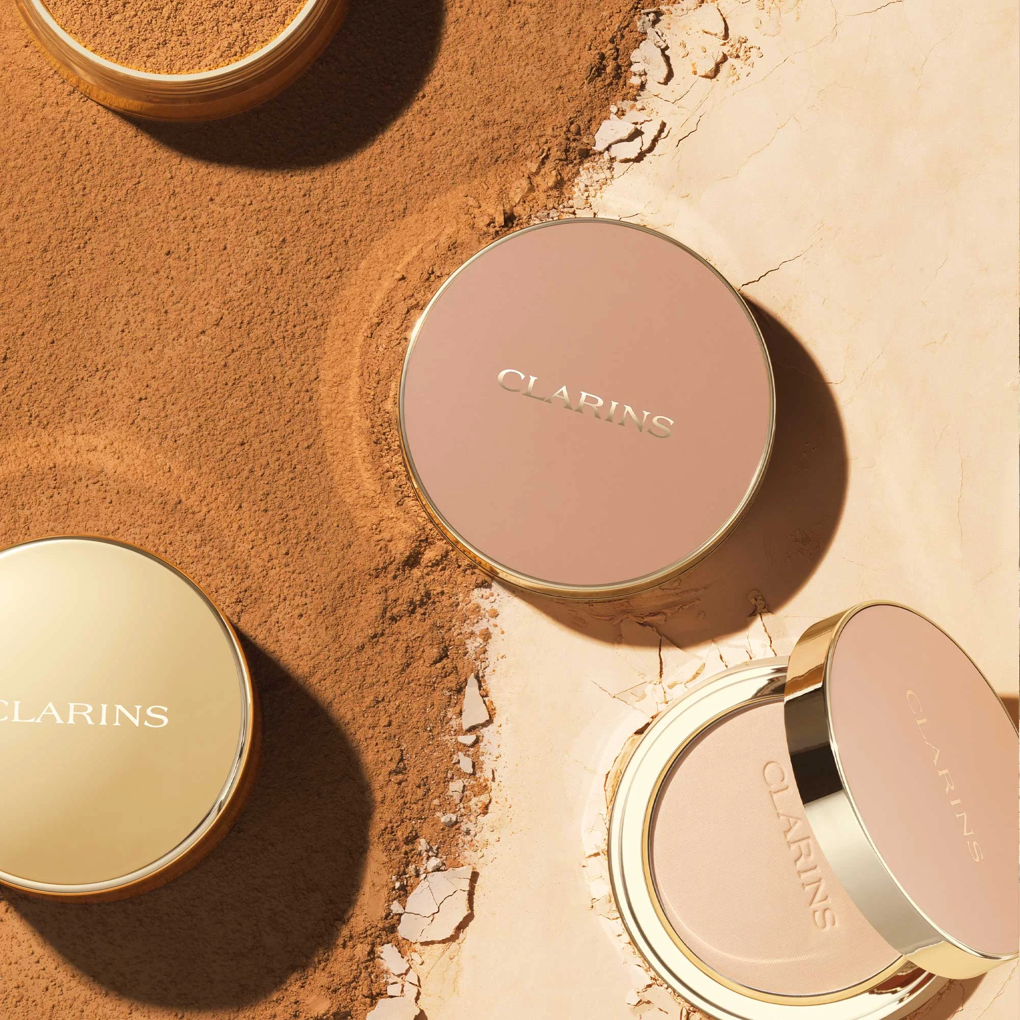 Ever Matte Compact Powder Poudre compacte matifiante infusée au lait de pêcher |- 02 - Light