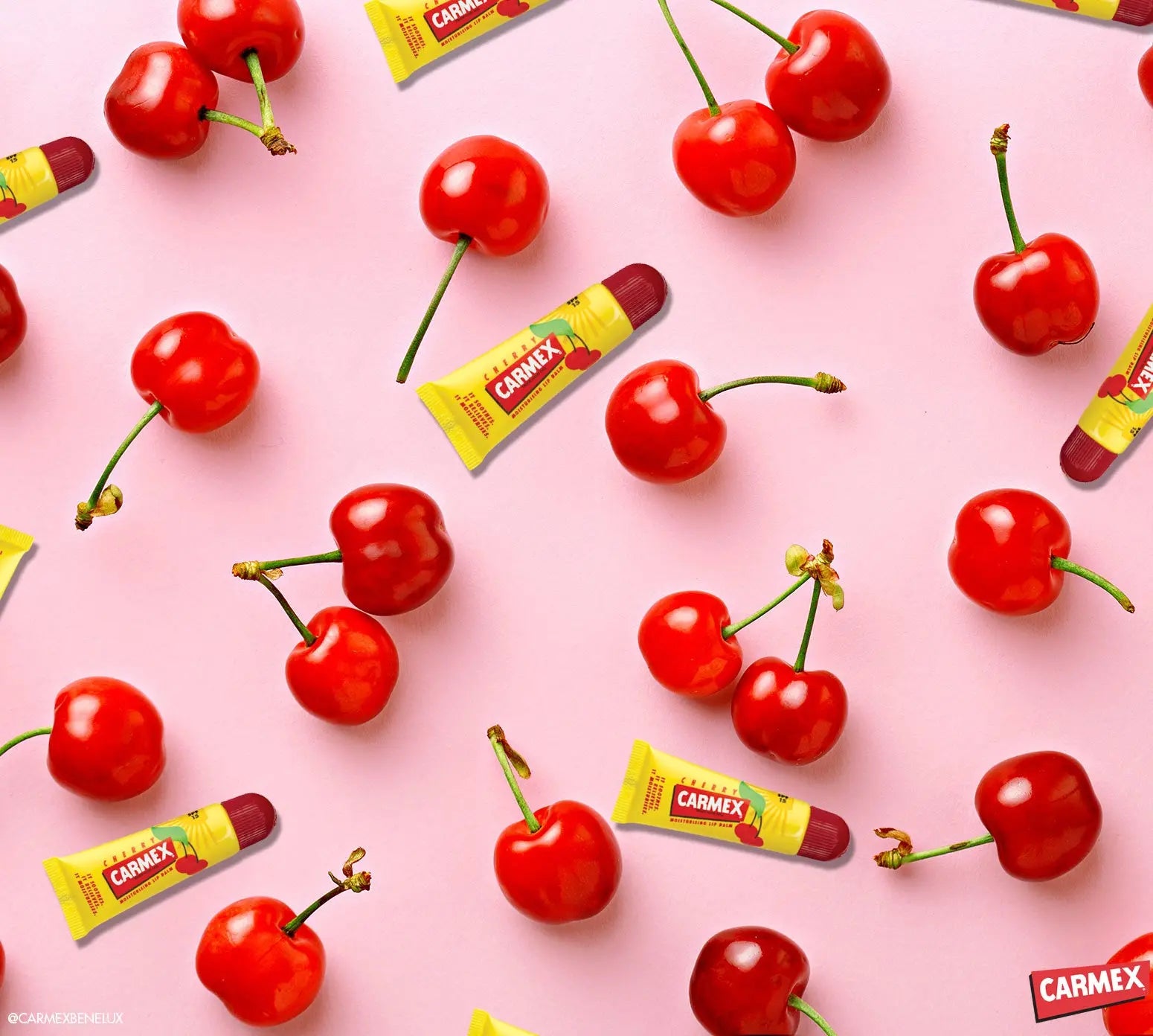 Moisturizing Lip Balm Tube Cherry SPF15