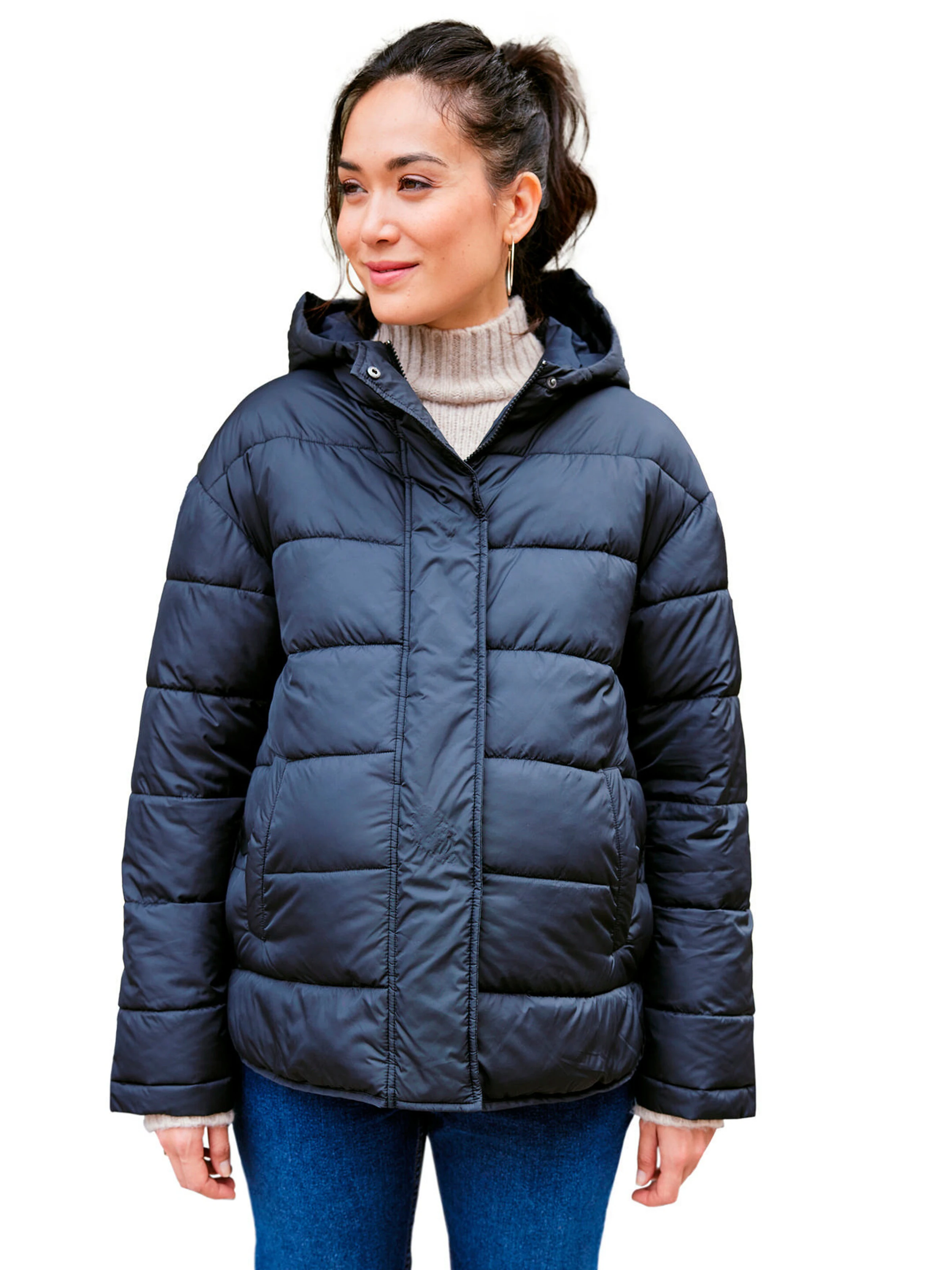 Envie de Fraise Light-Steppjacke für die Schwangerschaft / Tragejacke mit Recycling-Polyester schwarz