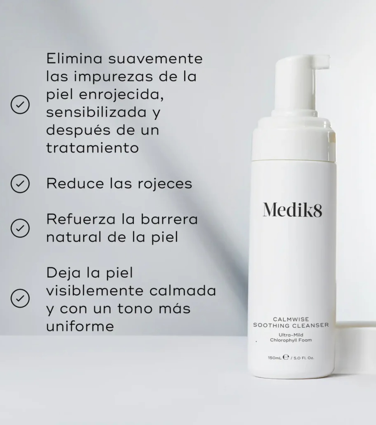 Medik8 - *Calmwise* - Espuma de limpeza de clorofila Calmwise Soothing Cleanser