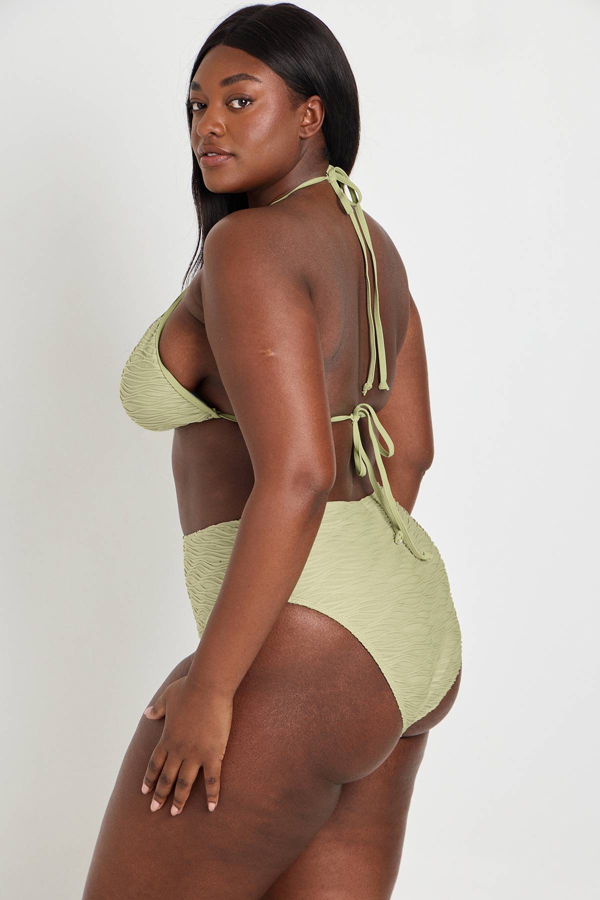 boohoo Ensemble Bikini Grande Taille Triangle Texturé Et Taille Haute