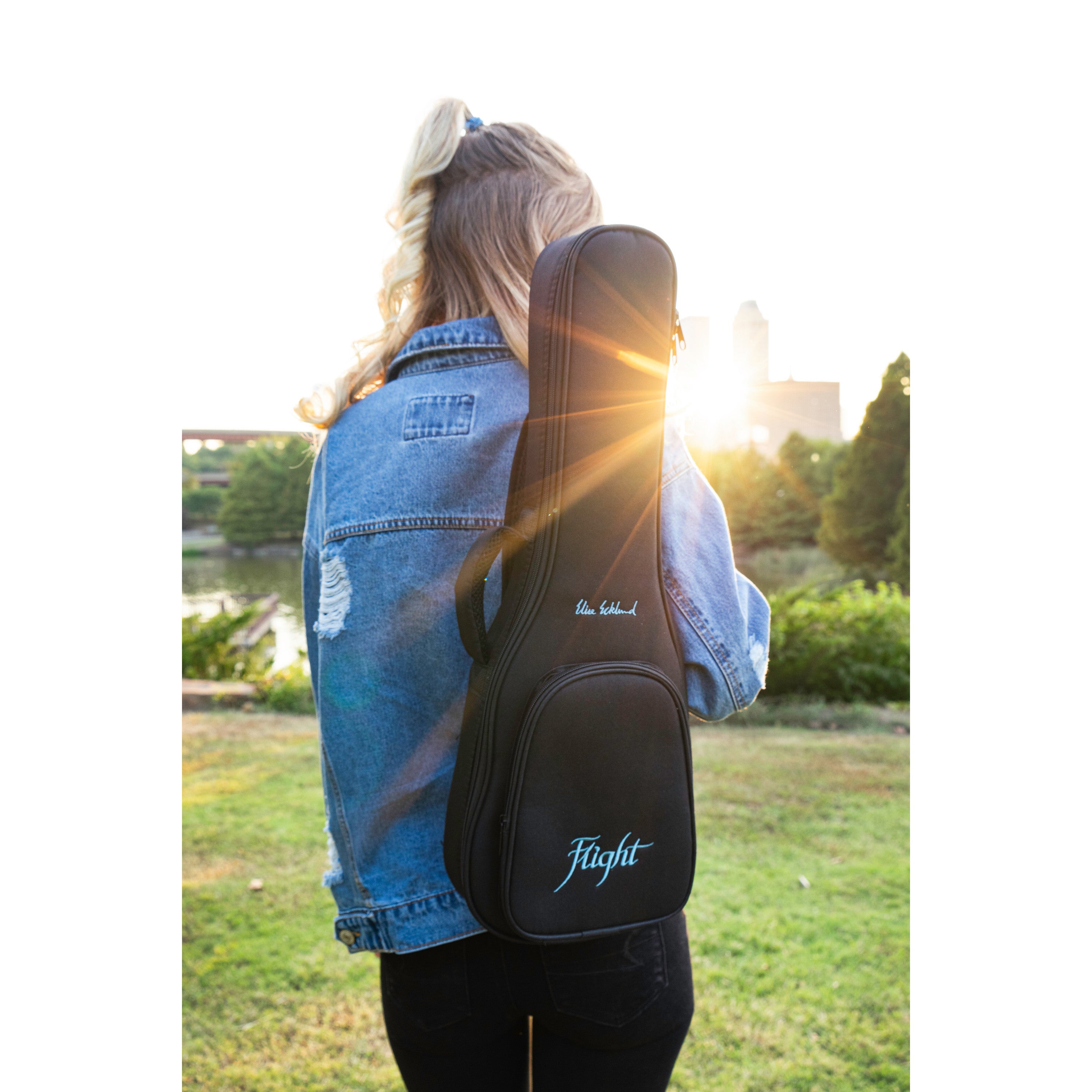 Flight Elise Ecklund City Signature concert ukelele met padded gigbag, boekje en stickers