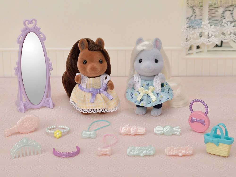 FIGURINE -LES AMIS PONEY ET LEURS KITS DE COIFFURE - SYLVANIAN SET BOUTIQUES