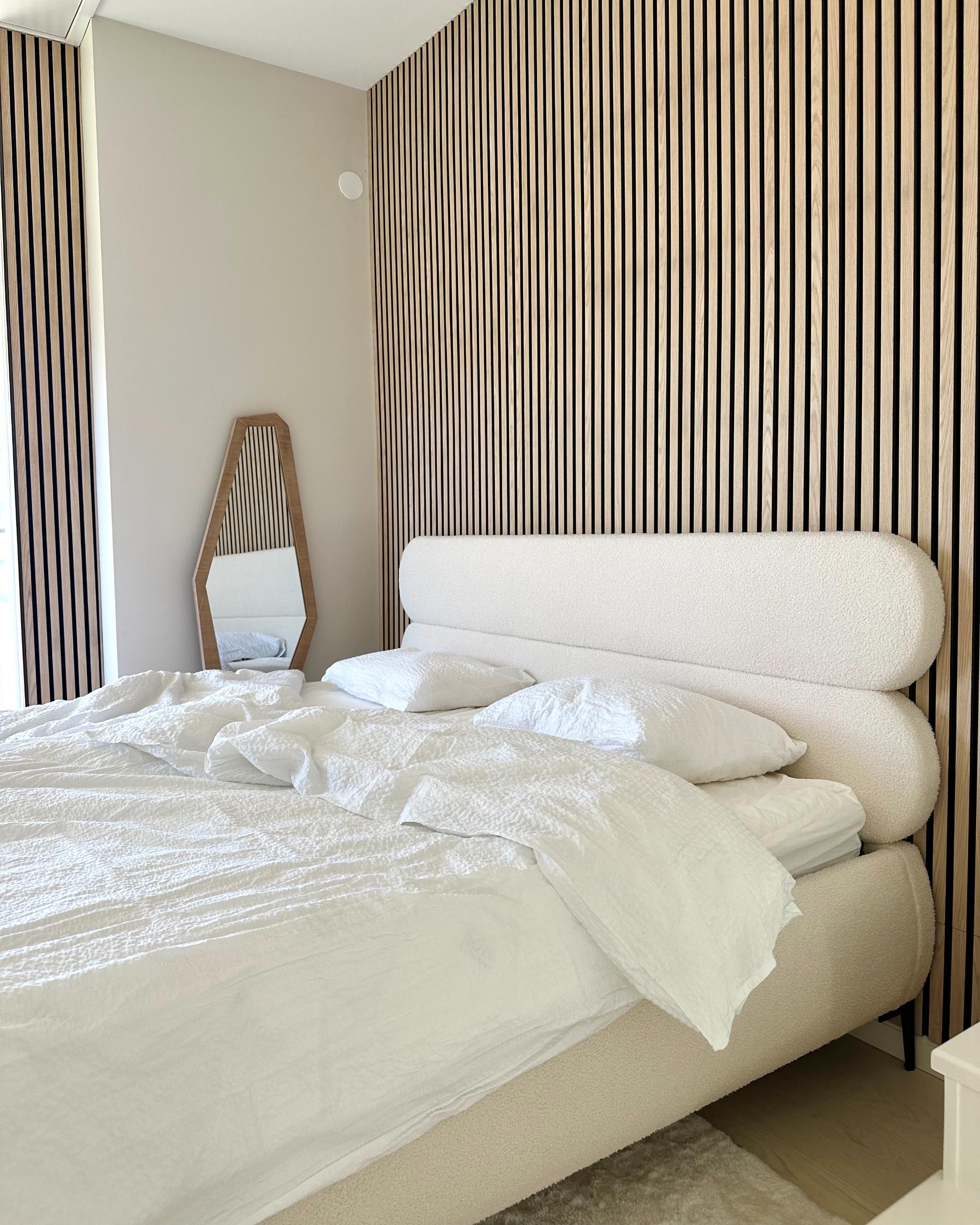 Bed Bouclé LESSAY 180 x 200 cm Gebroken wit
