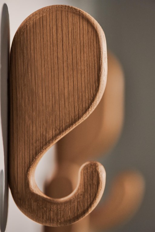 Bolia Nob haak 14,5cm zwart geolied eiken