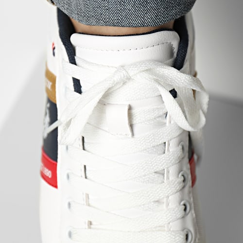 Baskets Bosona White Navy Red