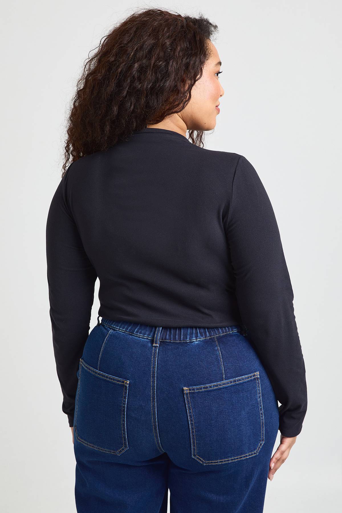 boohoo Body Manches Longues Ultra Doux À Encolure Rapportée