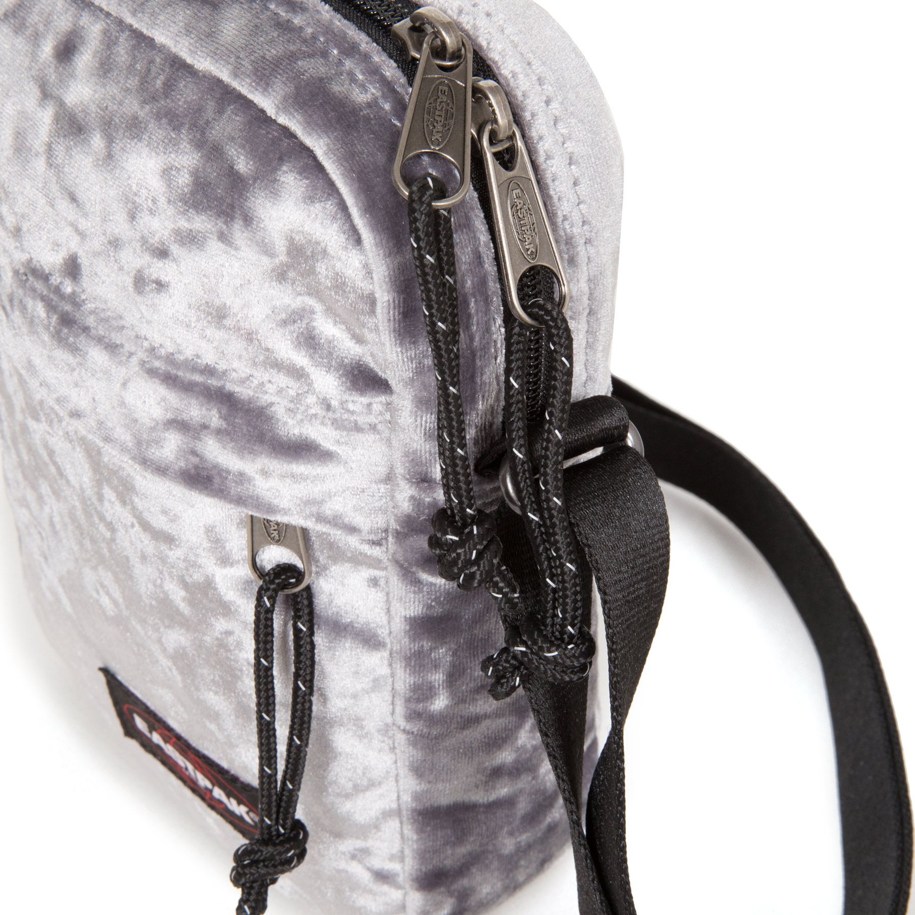 The One W Crushed Grey