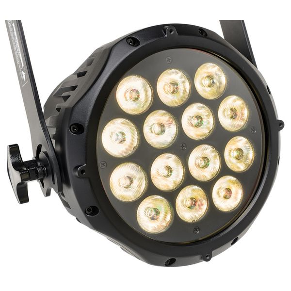 Showtec Spectral M800 Q4 IP65