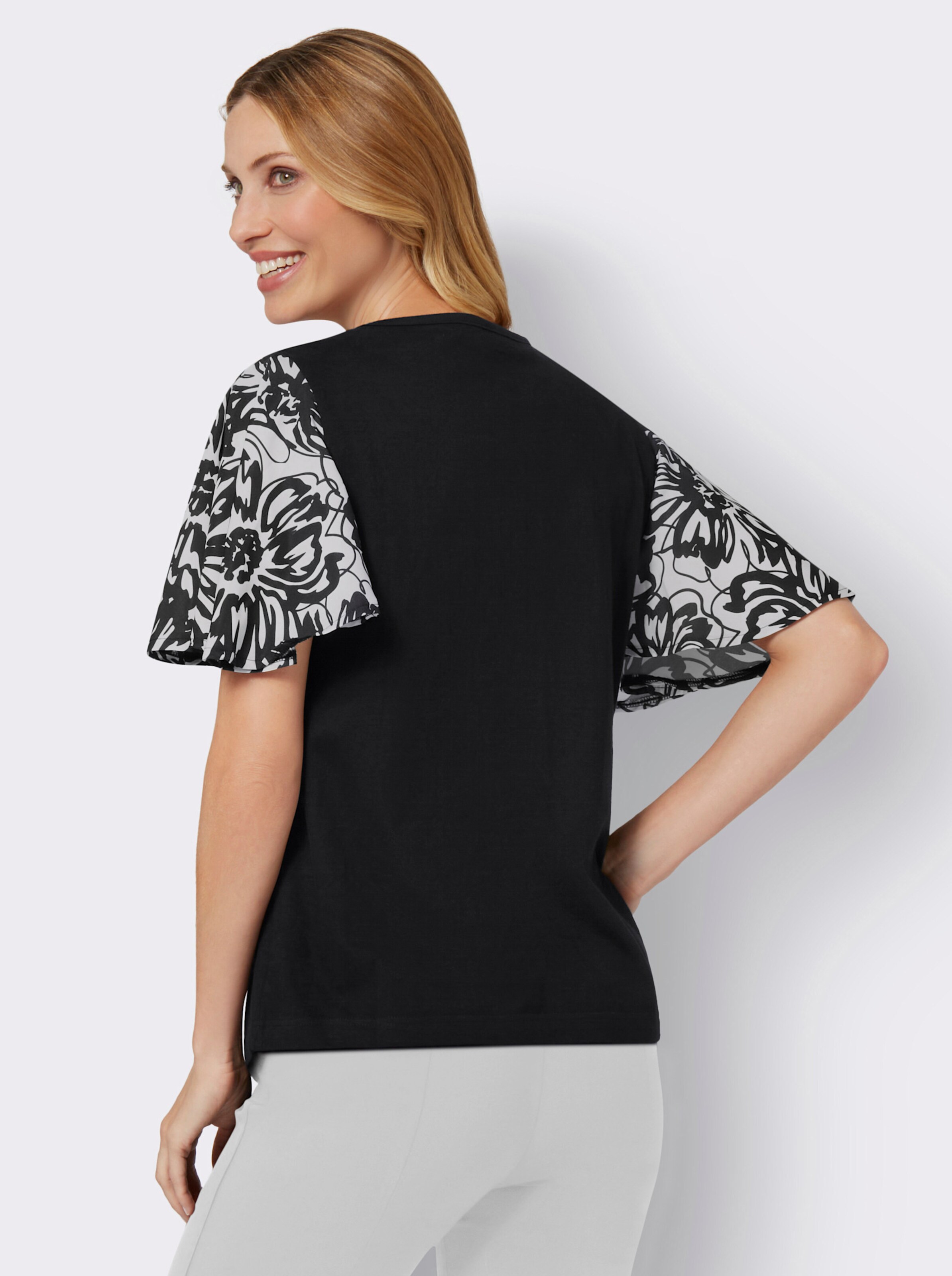 Kurzarmshirt mit Flügel-Ärmeln