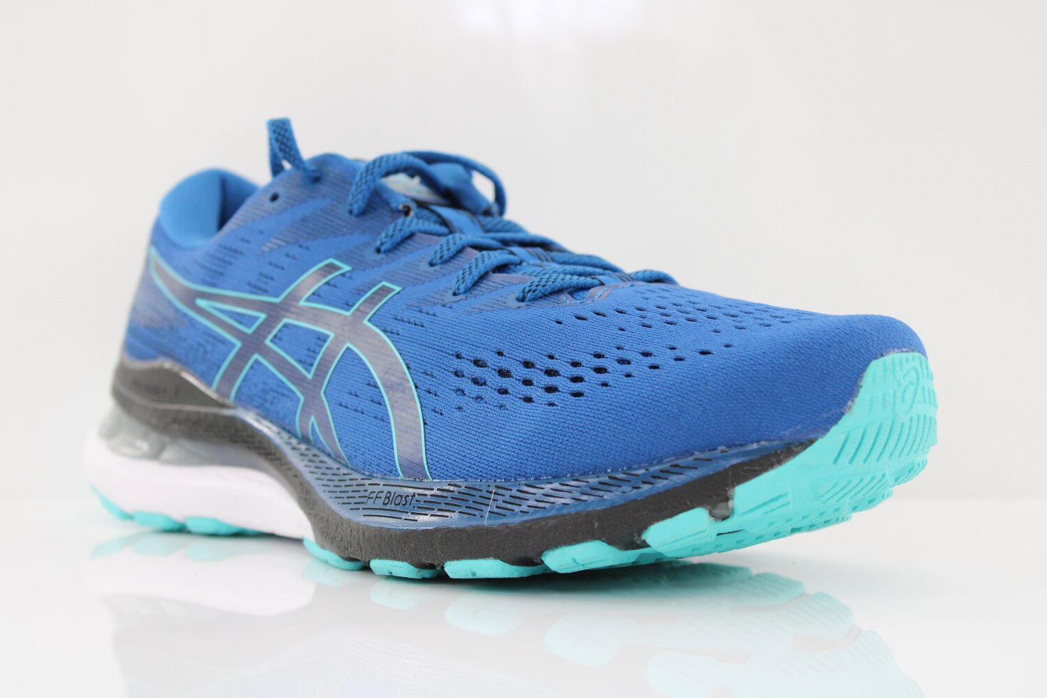 Asics Gel-Kayano 28