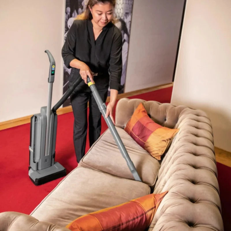KARCHER - Aspirateur brosseur moquette - CV 30/2 bp (sans batterie)