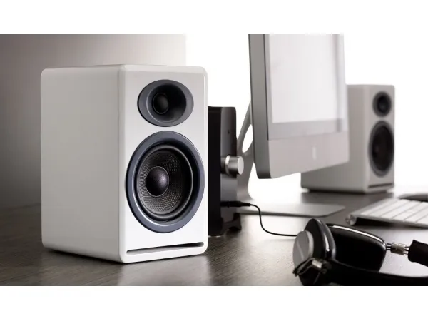 Audioengine P4 - Højttalere - 2-vejs - solid karboniseret bambus