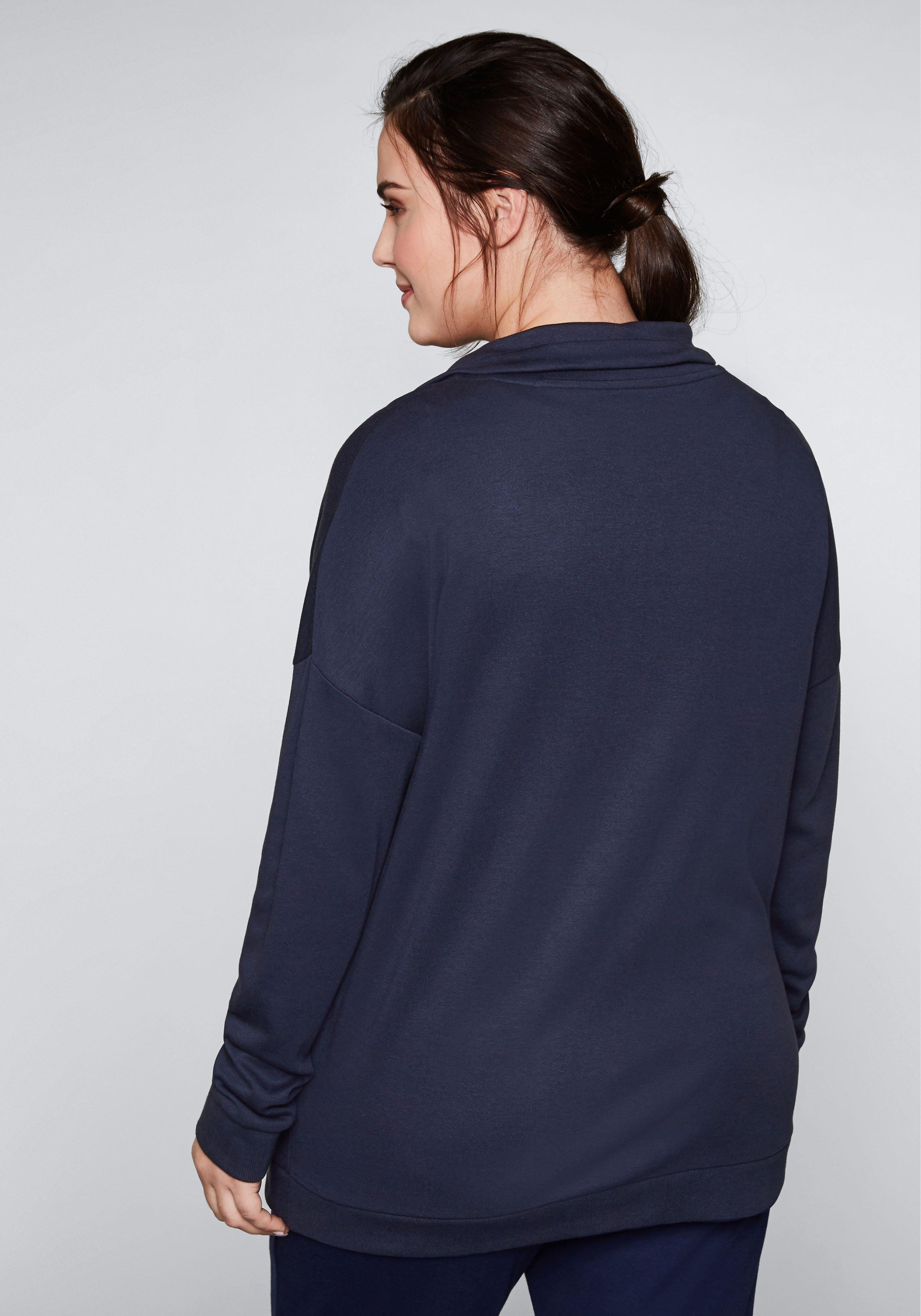 Sweatjacke mit Stehkragen und Bindeband