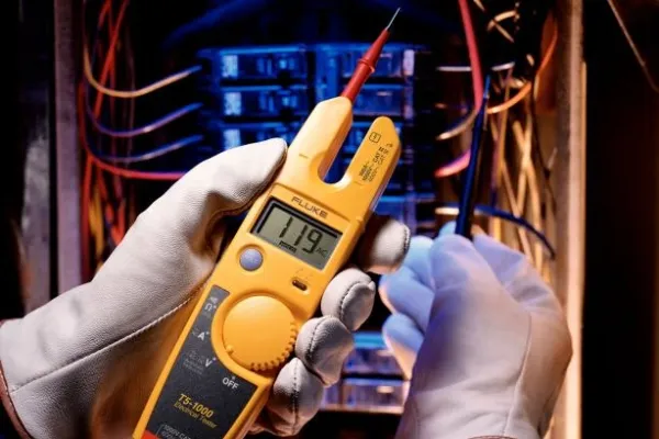 FLUKE T5-1000 elektriske testere. OpenJaw™ 100V AC/DC. 1000 V KAT III / 600V KAT IV