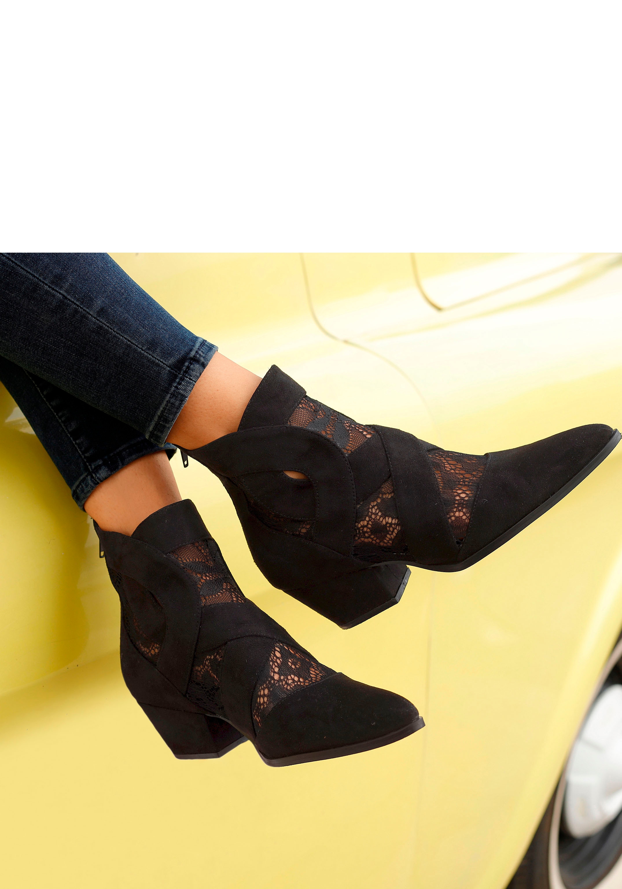 LASCANA Stiefelette  mit Spitze & bequemen Blockabsatz, Cowboy Boots, Westernstiefel