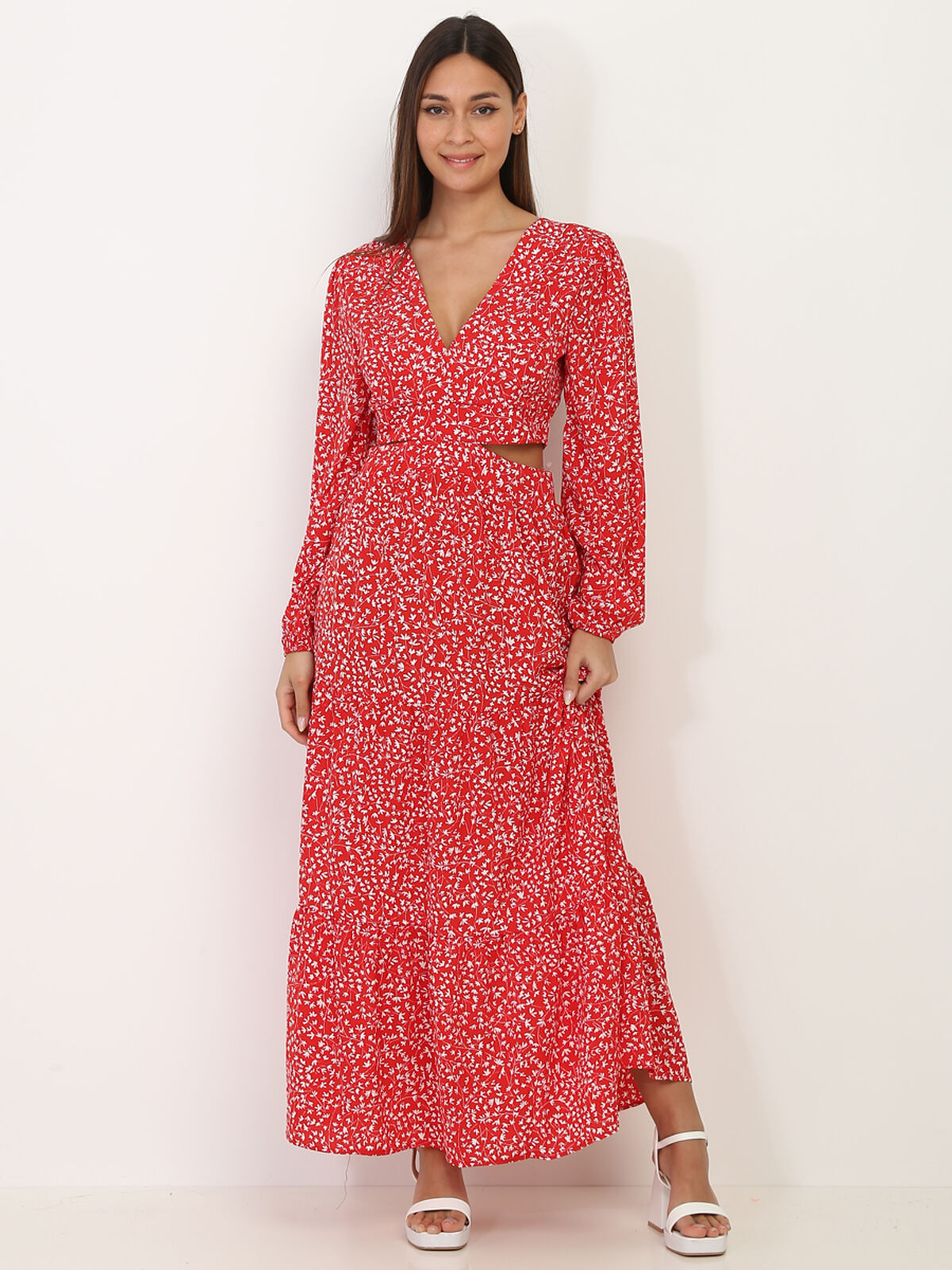 Robe longue fleurie à découpes- Rouge